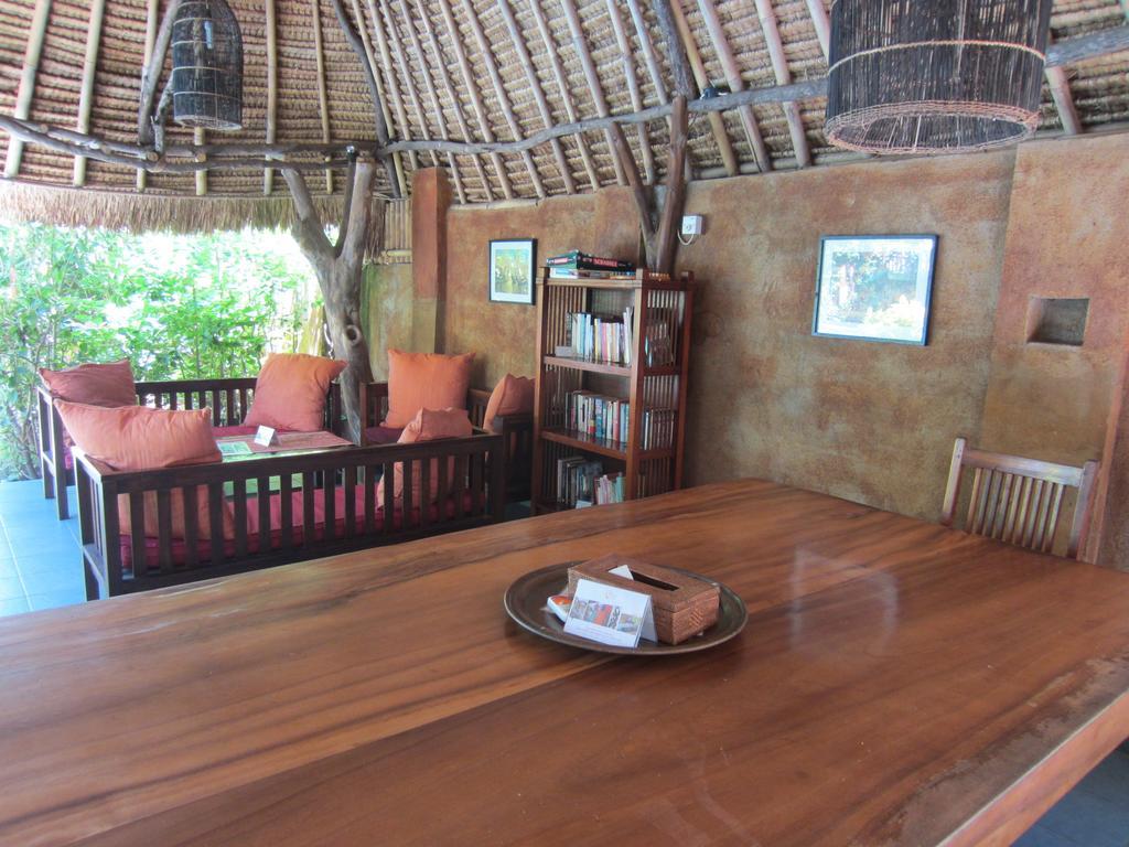 Отель Gili Hideaway Гили Траванган Экстерьер фото